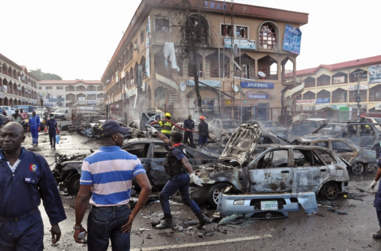 Bomb blast in Nigerian capital kills 21