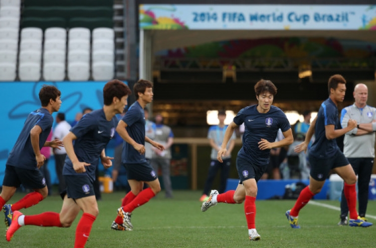 [World Cup] Hong’s team playing to give Koreans ‘hope’