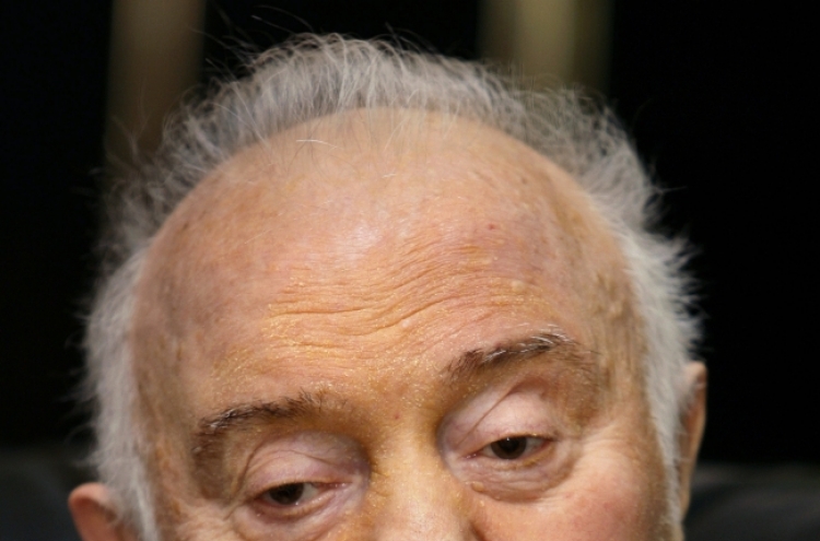 Shevardnadze, ex-Georgian president, dies at 86