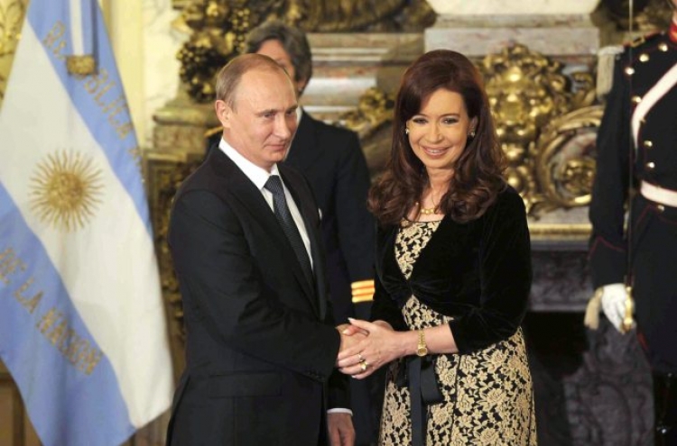 Putin backs Argentine call for ‘multipolarity’ on visit