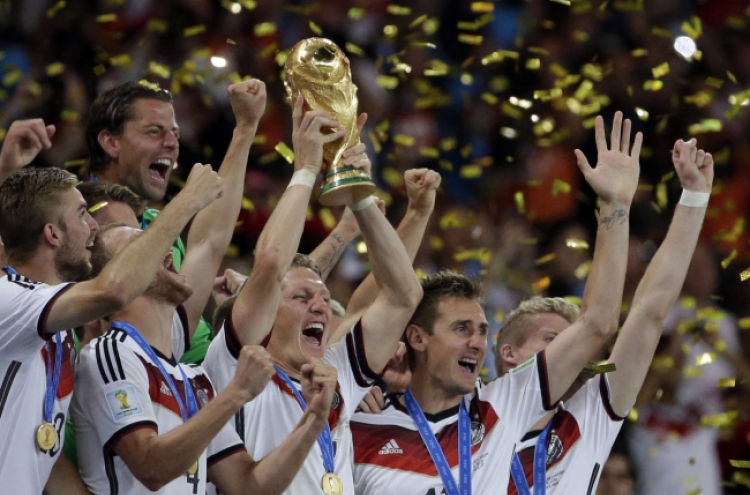 [World Cup] Germany defeats Argentina 1-0 to win World Cup title