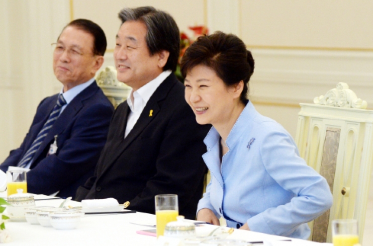 New Saenuri leadership may weaken Park