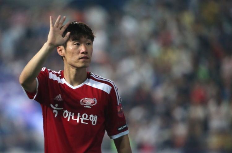 Football icon Park Ji-sung bids adieu to Korean fans