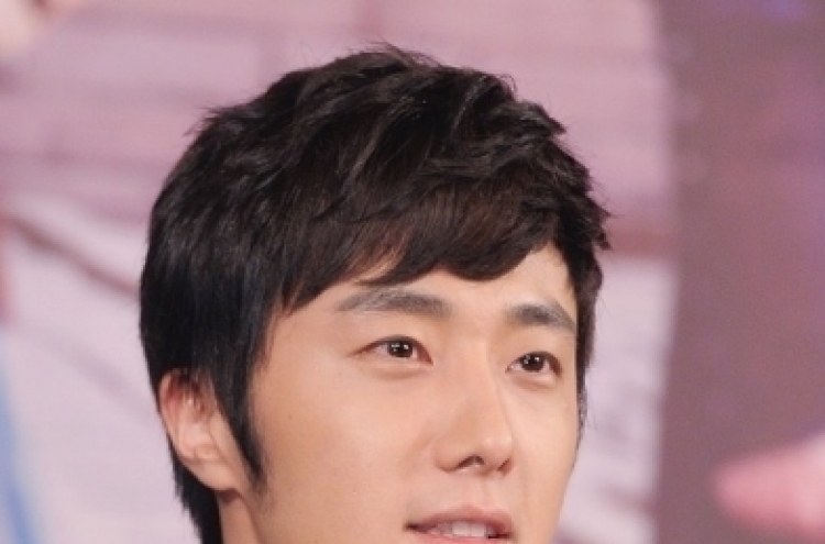 Jung Il-woo reveals passion for Yi Lin and global fans
