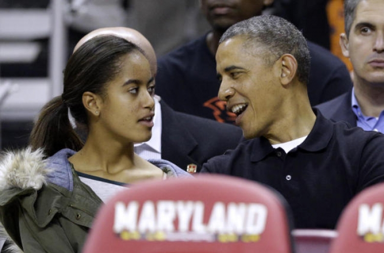 Obama gets emotional over Malia going to college