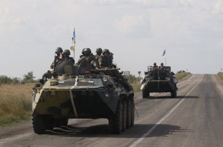 Russian army buildup on Ukraine border fans fears of incursion