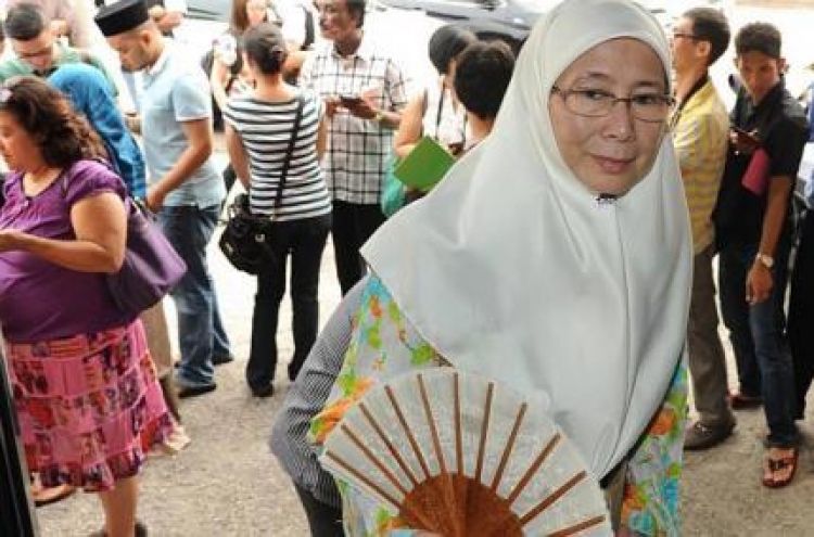 Wan Azizah: Rise of a reluctant politician