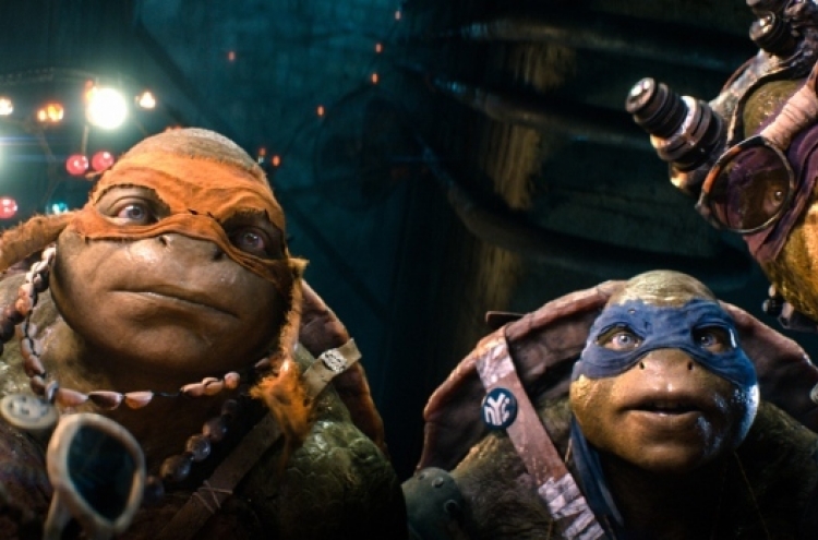 ‘Turtles’ tops weak debut for ‘Expendables 3’