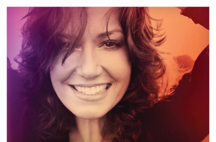 Eyelike: Amy Grant shows another side with remixes