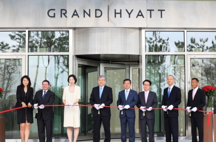 West Tower of Grand Hyatt Incheon opens