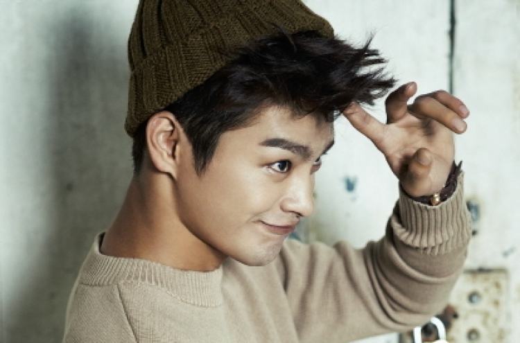 Seo In-guk shows various characters in fall pictorial