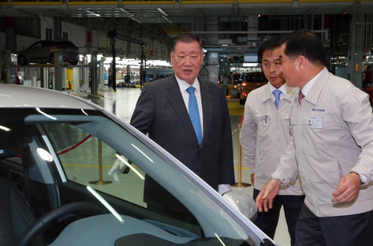 Hyundai Motor chairman stresses localization to win new markets