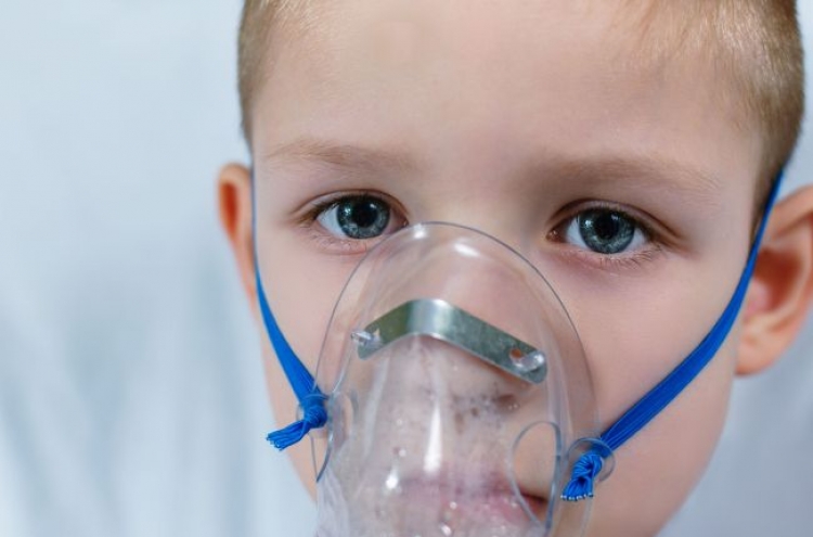 Serious respiratory illness hits dozen U.S. states