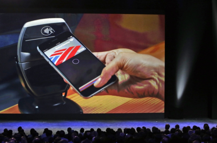 [Newsmaker] Will Apple Pay kill the card swipe?