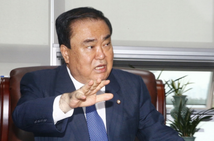 New opposition chief raises hopes for Sewol breakthrough