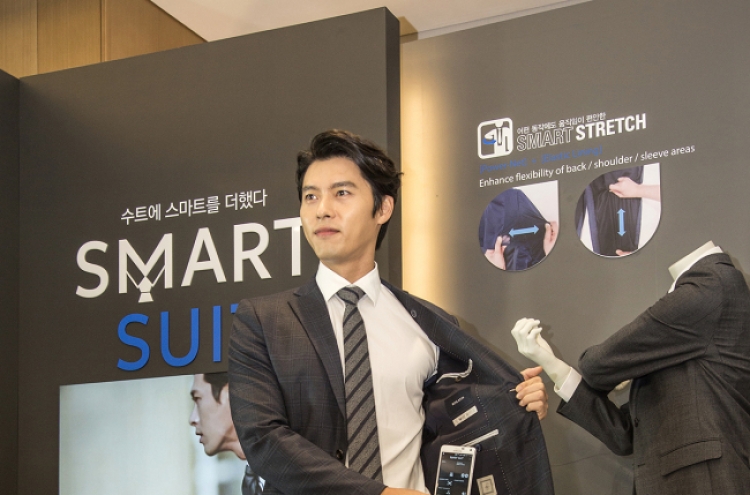 High-end suit brand offers smart solutions