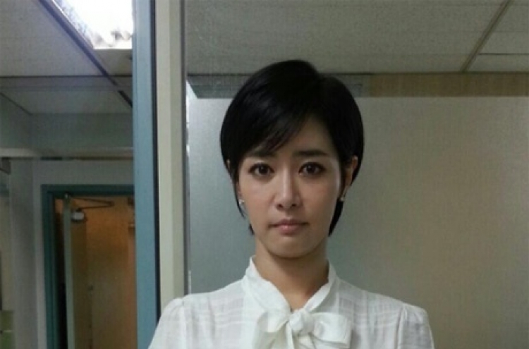 Ex-MBC anchorwoman wins court battle with husband