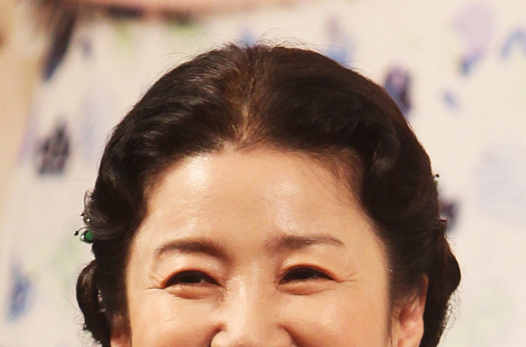 Award-winning actress Kim Ja-ock dies of cancer at 63