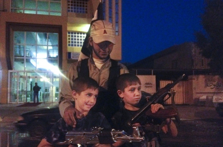 Islamic State recruits, exploits children