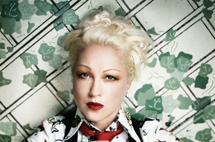 Cyndi Lauper, Michael Buble to perform in Seoul next year