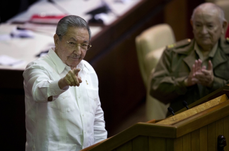 Castro hails U.S.-Cuba rapprochement