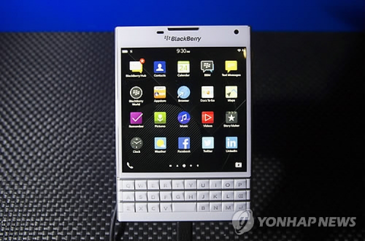 Samsung, BlackBerry deny report of takeover talks
