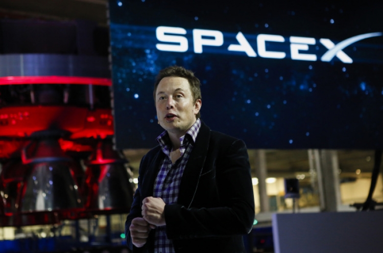 Google, Fidelity invest in SpaceX