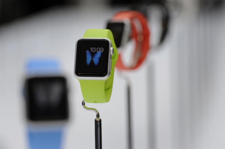 Apple Watch to be shipped starting in April: CEO Cook