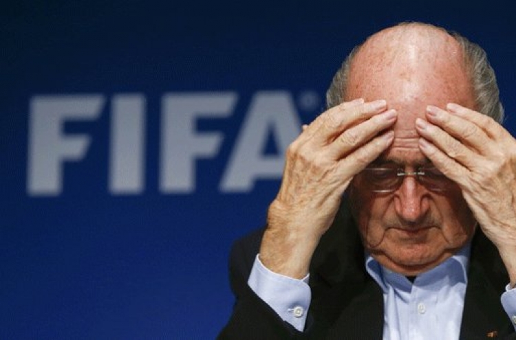 '부패온상 의혹' FIFA, 111년 역사상 최대위기