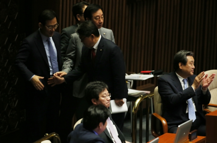 Civil service pension reform, 60 other bills pass Assembly