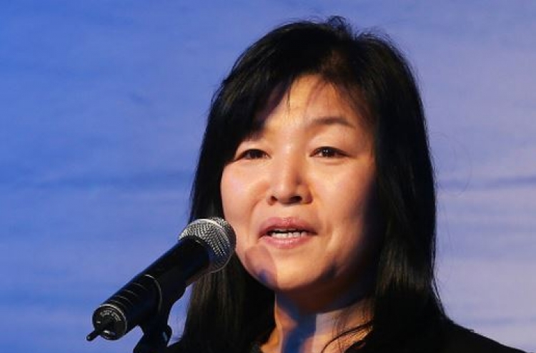 Novelist Shin Kyung-sook admits plagiarism