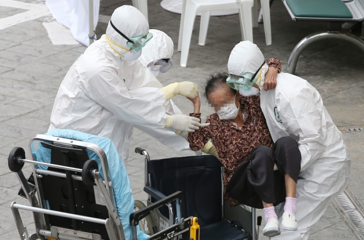 Two more die of MERS, including caregiver