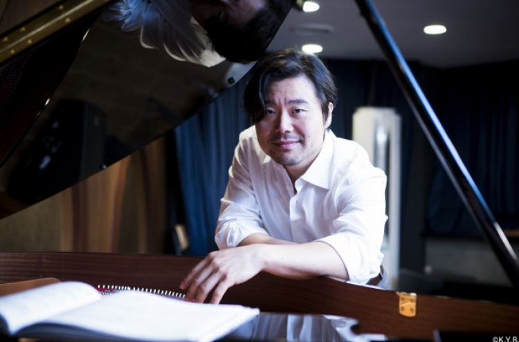 Classical meets childhood lullabies on pianist’s new album