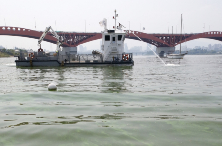 [Newsmaker] Algal blooms stoke ecological concerns