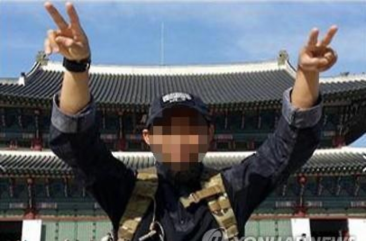 Police arrest Indonesian al-Qaida follower