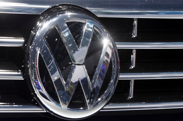 Korea confirms VW emissions rigging, suspends sales