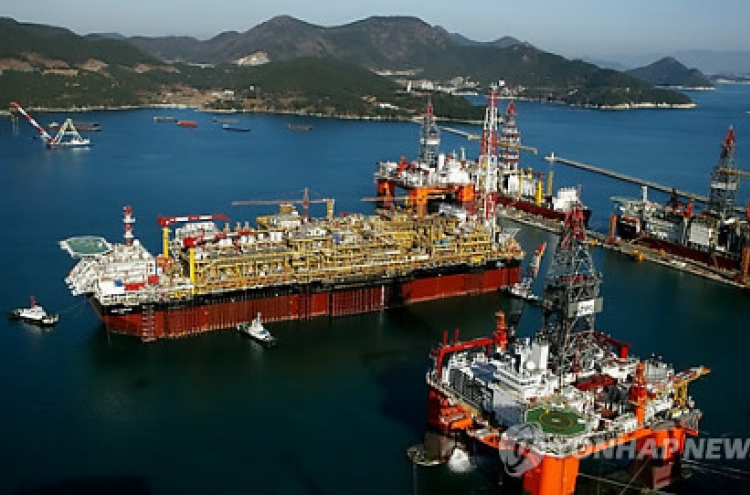Korean shipyards to pay bonuses despite huge losses