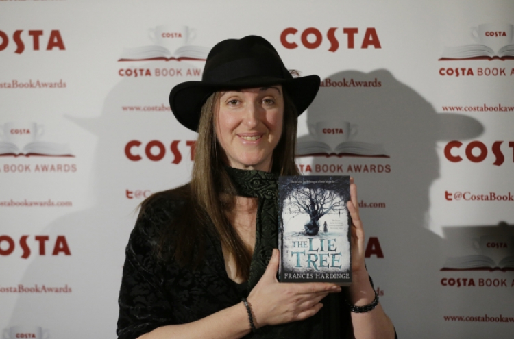 First children‘s book in 14 years wins UK’s Costa prize