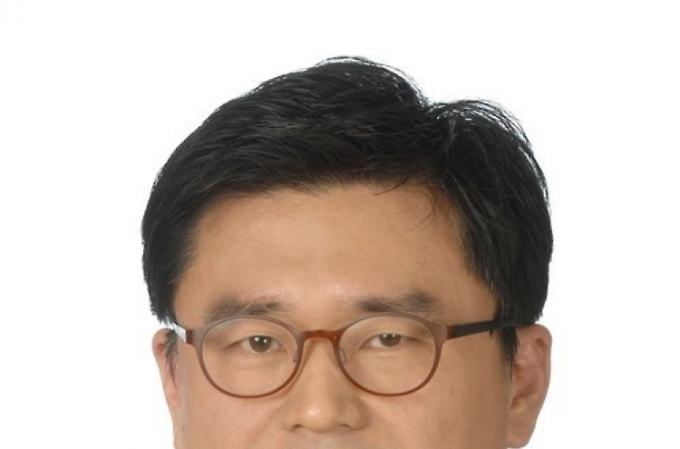 Financier Kim Yong-kook named new Invest Korea head