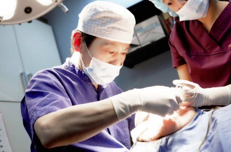 Seoul sees decline in cosmetic surgery demand from China
