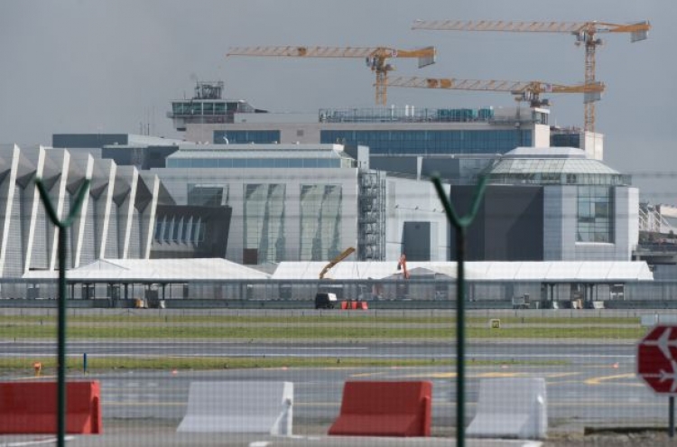 After 10 days, Brussels airport remains closed to passengers