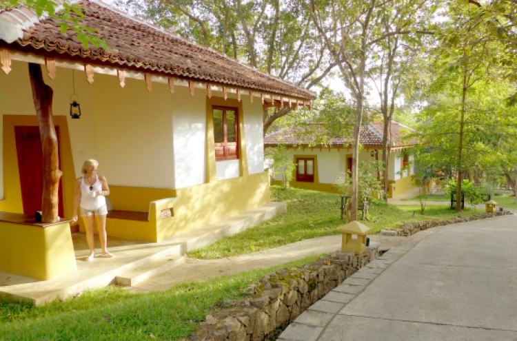 Sri Lankan accommodations dazzle visitors