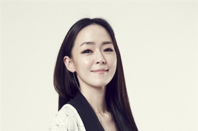 Kim Yun-a to release solo album