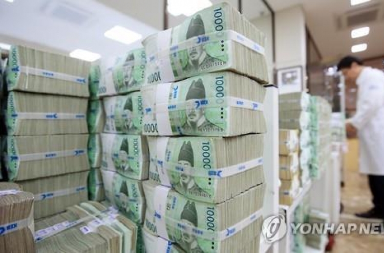 Korea to sell 3 tln won of Treasury bills in May