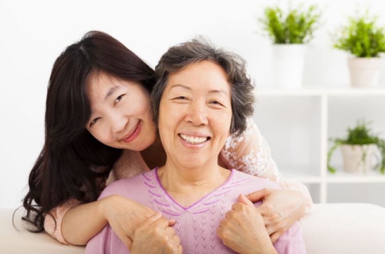 Fewer Koreans feel responsible for aging parents