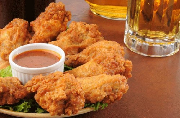 [Weekender] Fried chicken lovers, get your hands busy