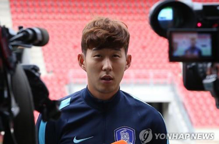Son Heung-min apologizes over 'towel incident' in football friendly vs. Spain