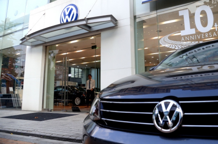 VW faces another suit over emissions:South Korea
