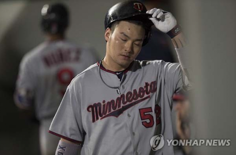 Twins' Park Byung-ho falls to Mendoza Line after hitless day