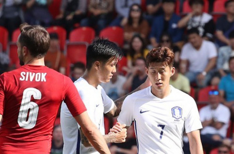 Tottenham's Son Heung-min named to Korean Olympic squad
